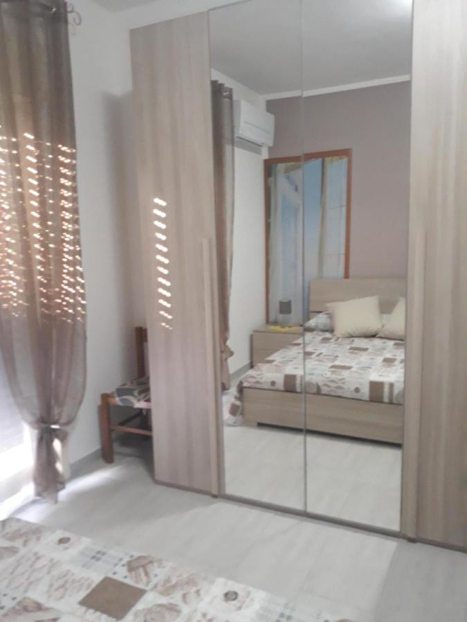 Holiday House Marlin Giardini Naxos Exterior foto